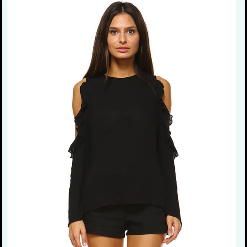 Cold shoulder top